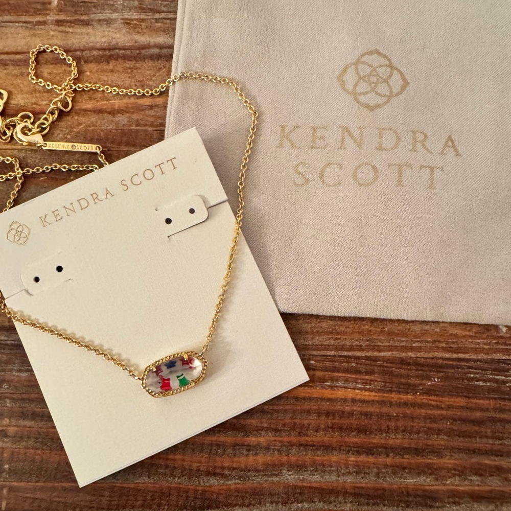 🌟Kendra Scott🌟 Elisa Red White Blue Green Star Necklace Gold - Picture 3 of 8